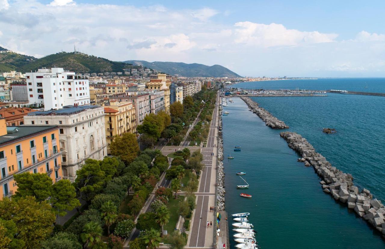 La Casa Sugli Archi Panzió Salerno Kültér fotó